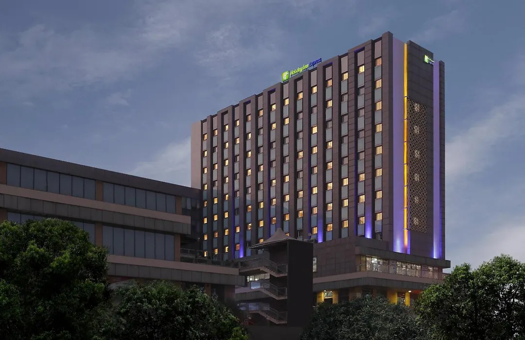 Holiday Inn Express Gurugram Sector 50 By Ihg-1