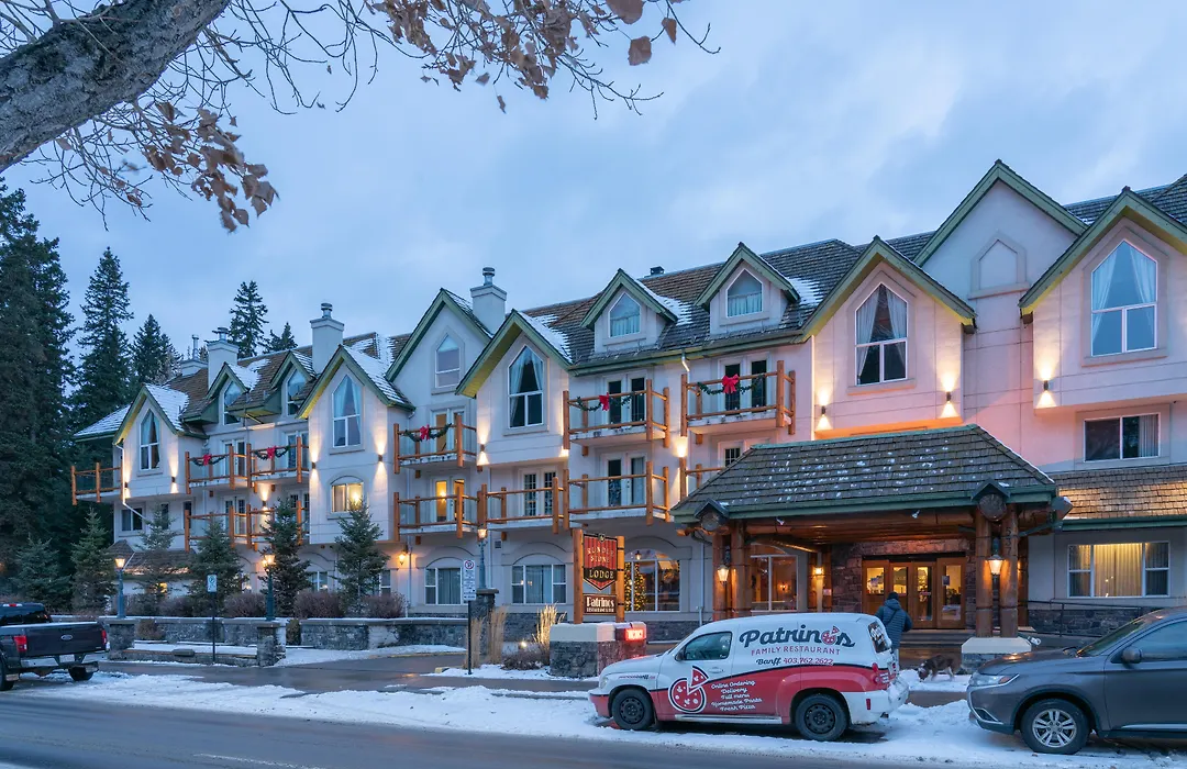 The Rundlestone Lodge-1