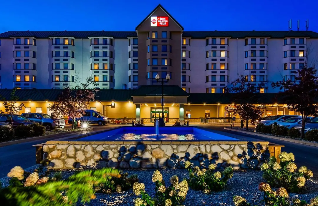 Best Western Plus Winnipeg Airport Hotel-1