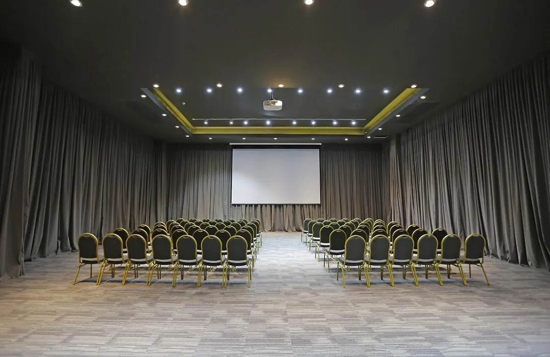 Hotel Cumbres Lastarria-1