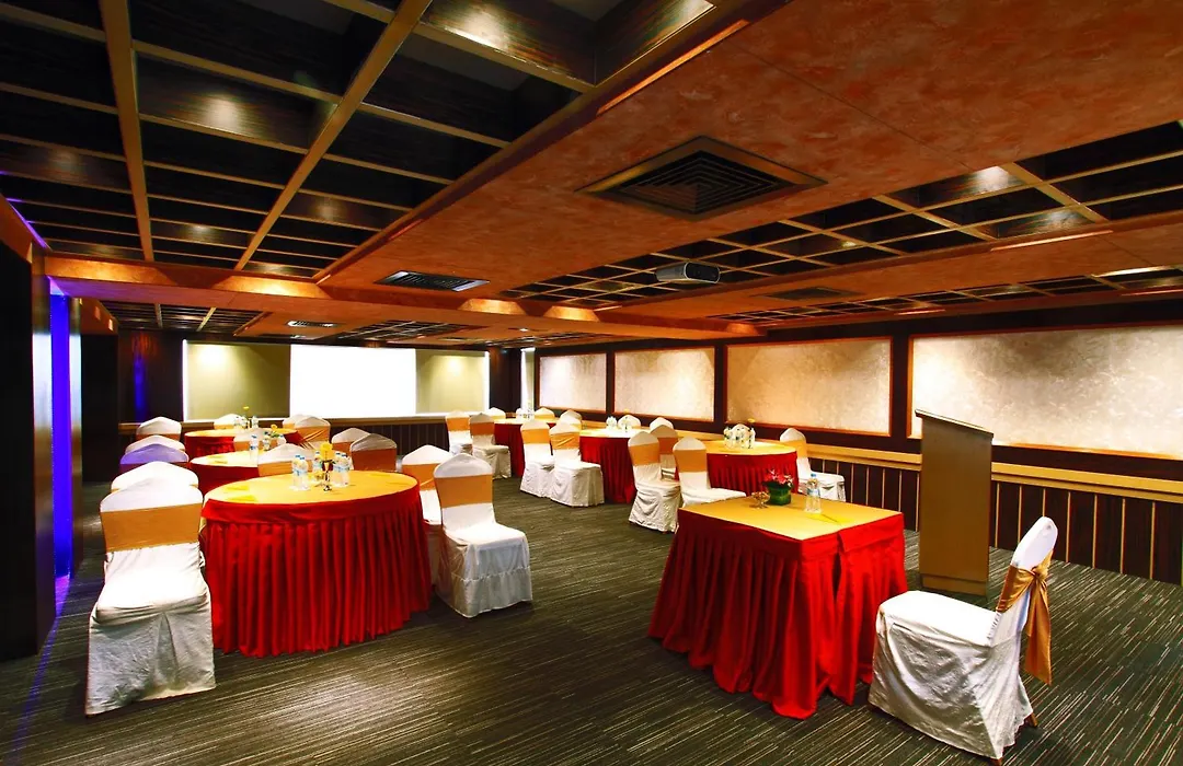 Iris The Business Hotel-1