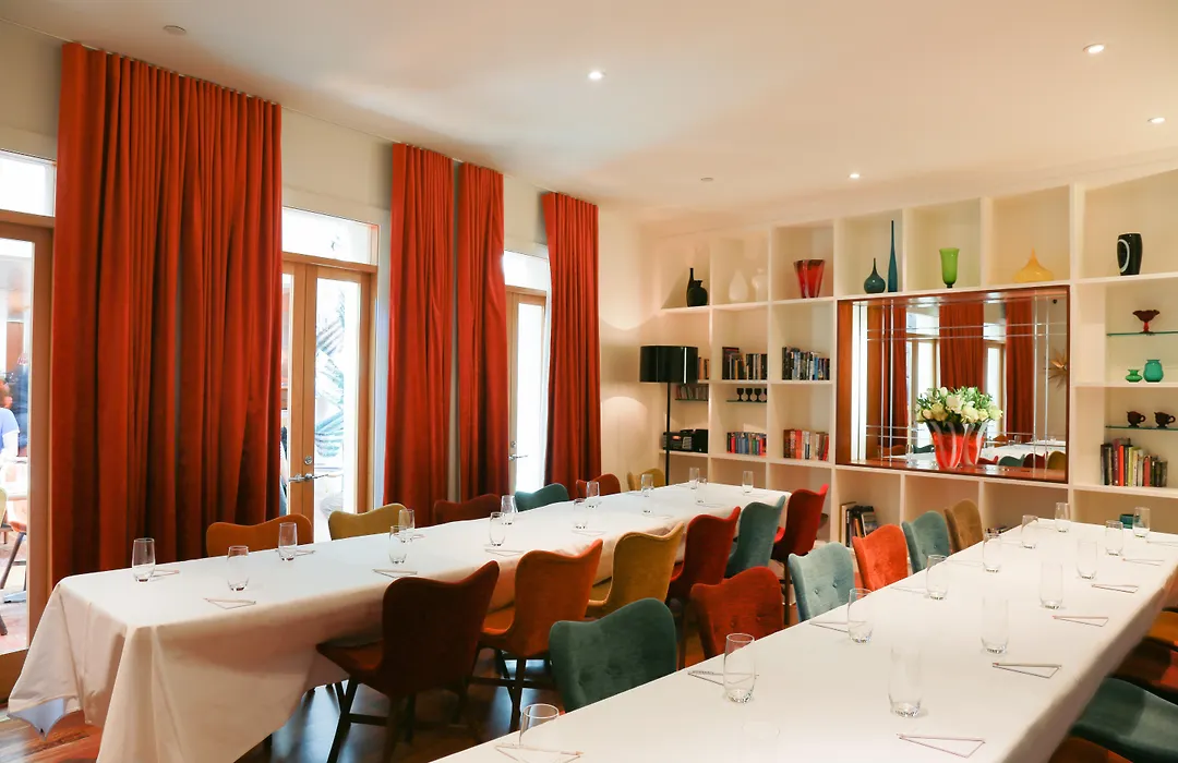 Hotel Debrett-1