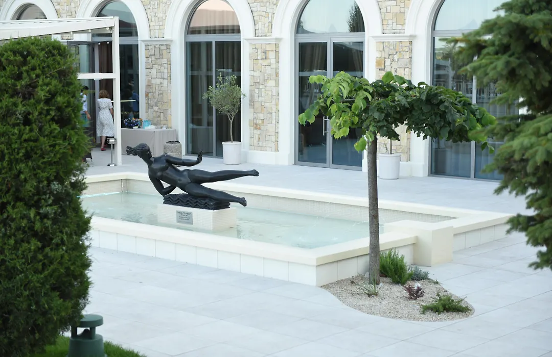 Iaki Conference & Spa Hotel-1
