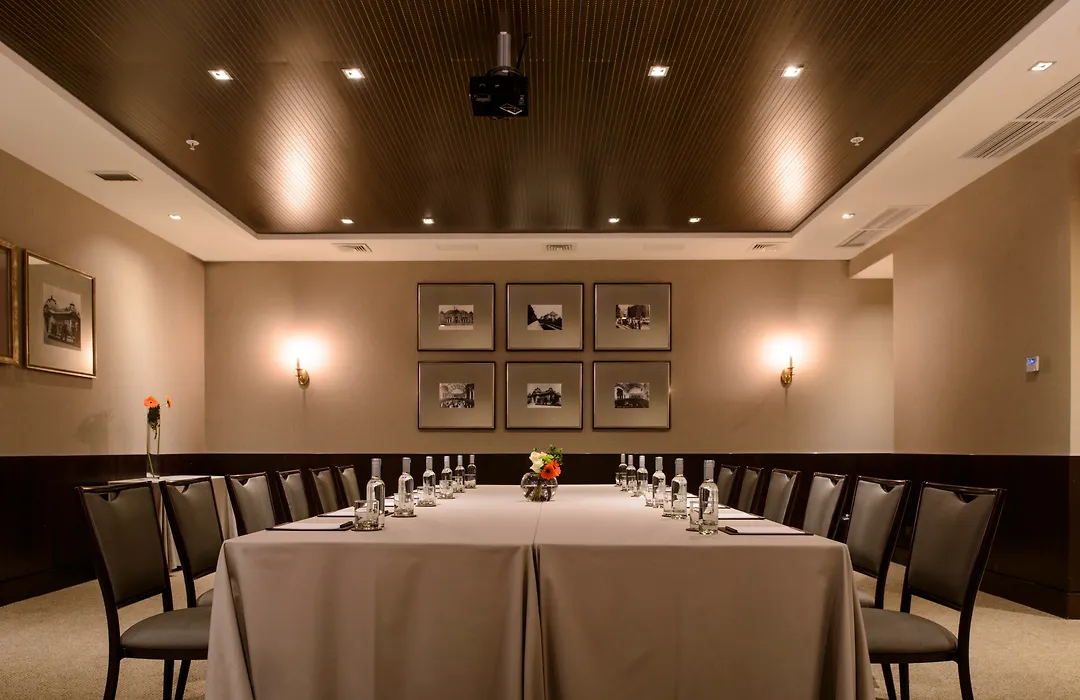 The Singular Santiago-1