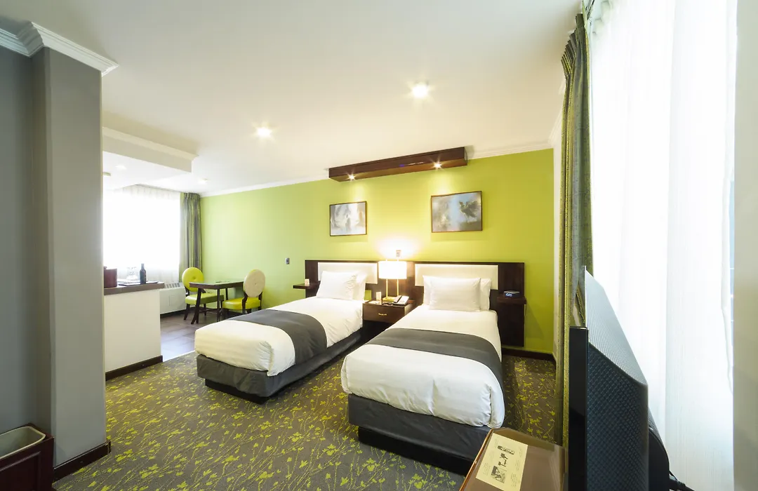 Ritz Apart Hotel-1