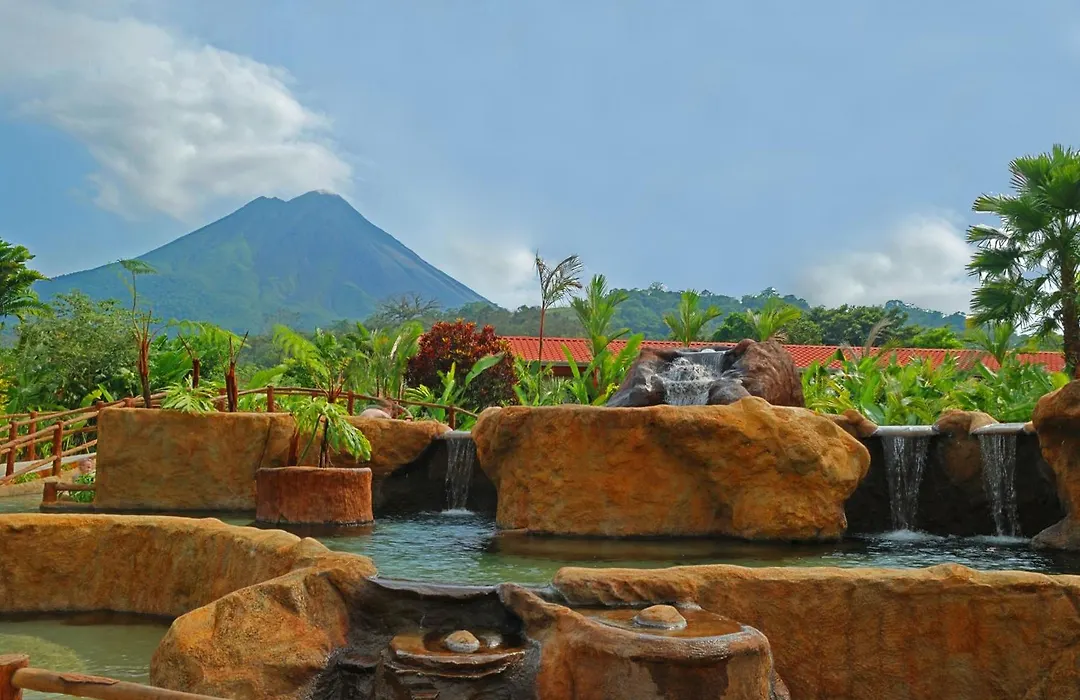 Volcano Lodge, Hotel & Thermal Experience-1
