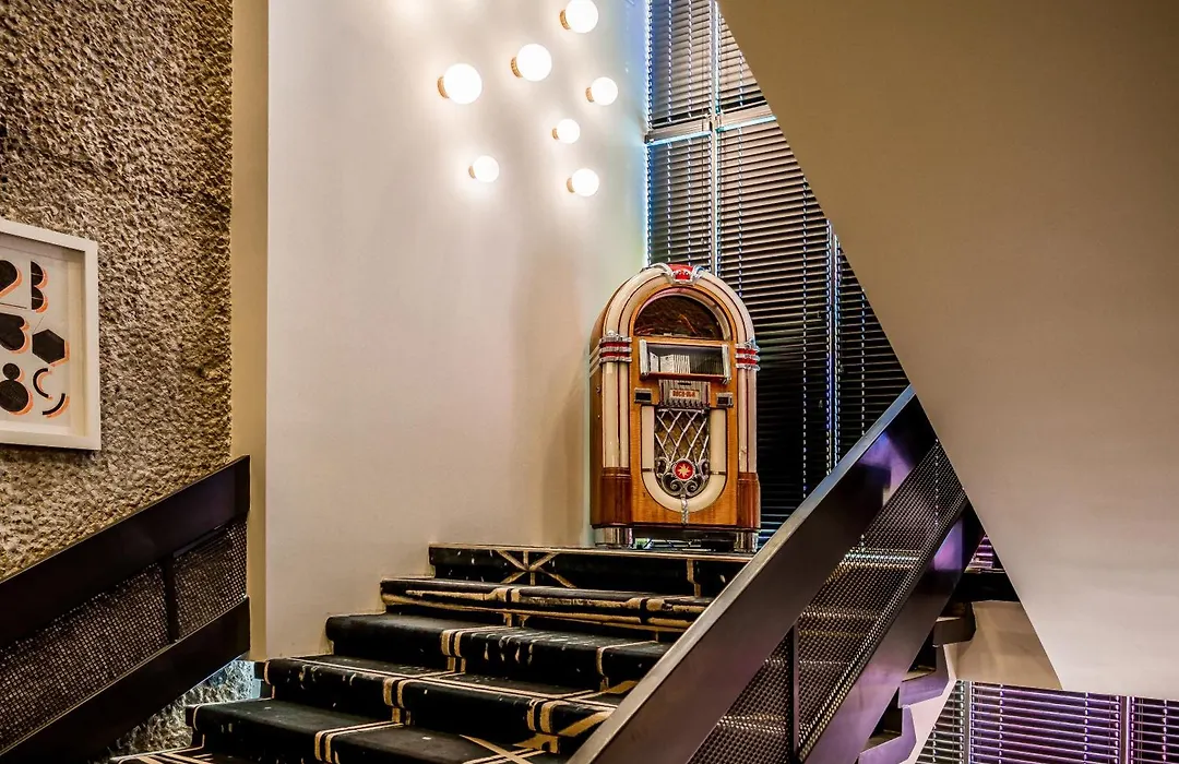 Embassy Hotel Tel Aviv-1