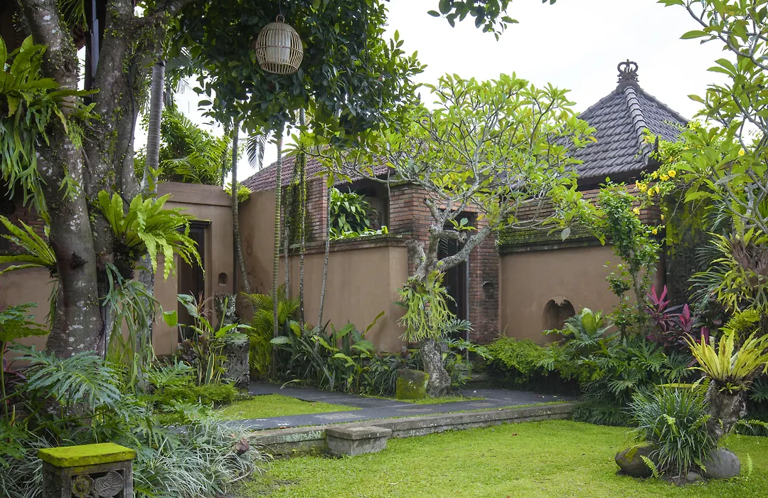 Bebek Tepi Sawah Restaurant & Villas-1