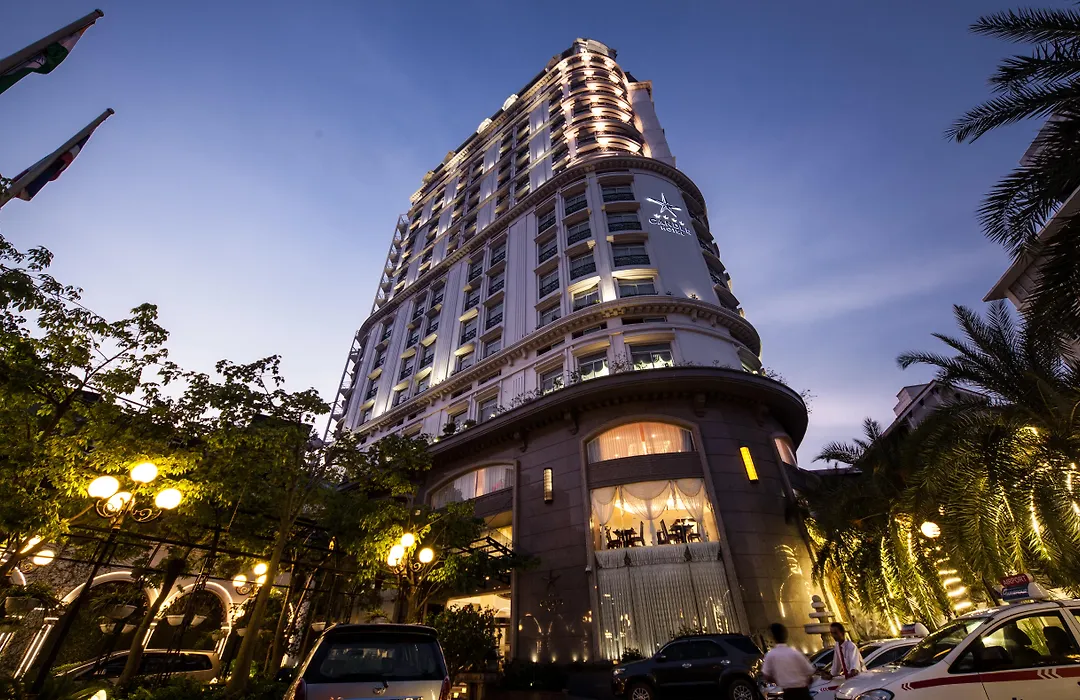 Candle Hotel-1