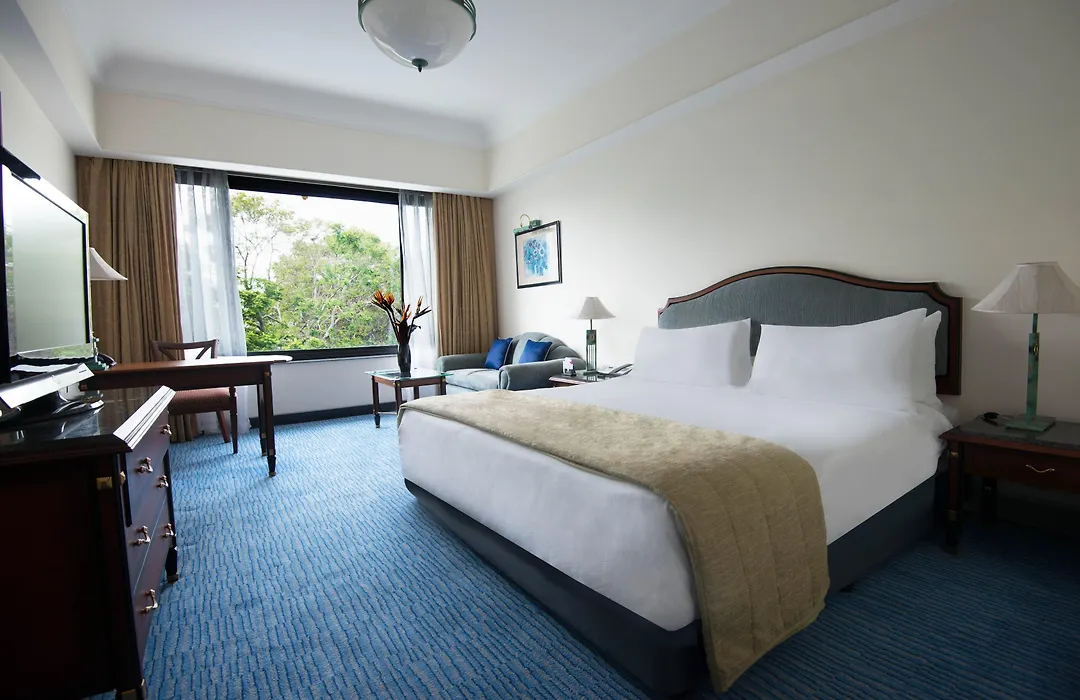 Crowne Plaza Chennai Adyar Park-1