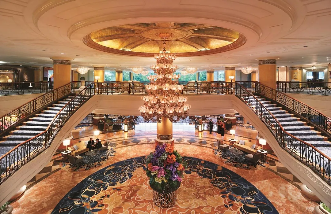 Makati Shangri-La, Manila-1