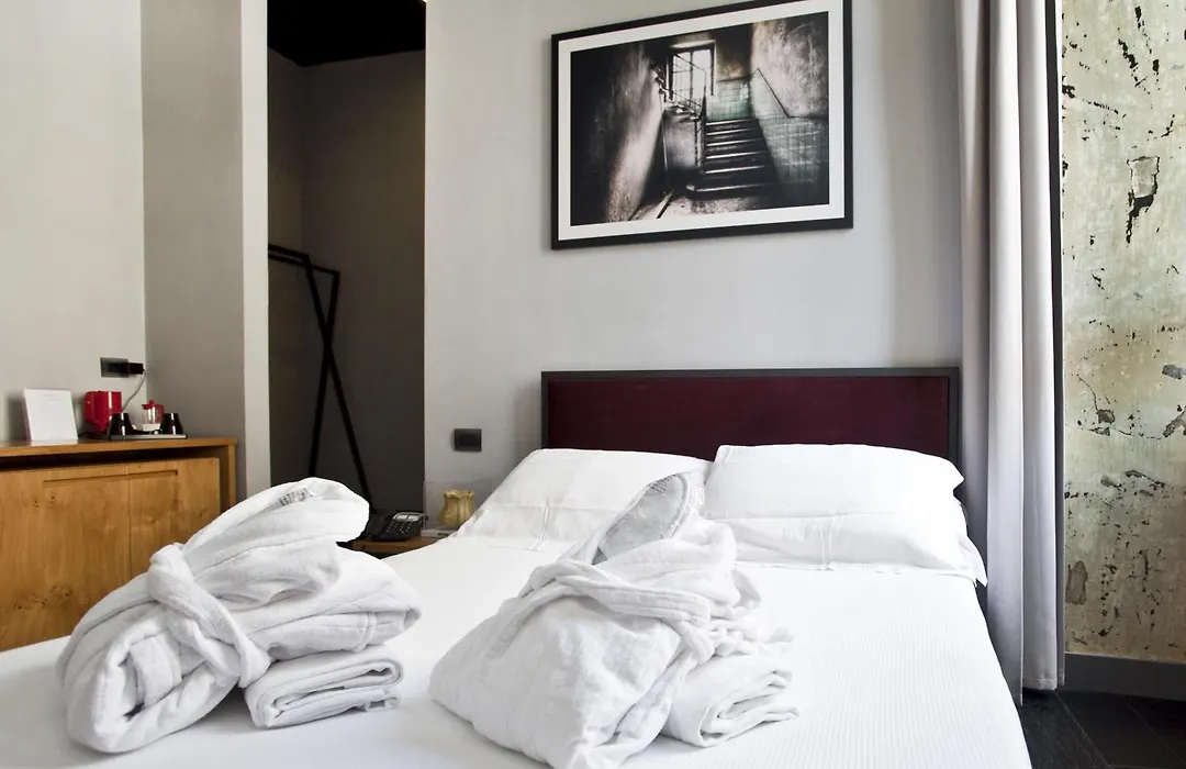 Suite Art Navona-1