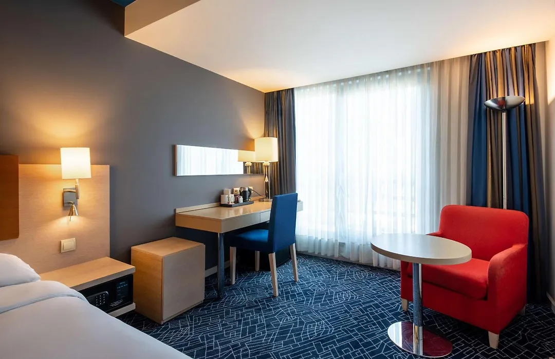 Radisson Hotel Baku-1