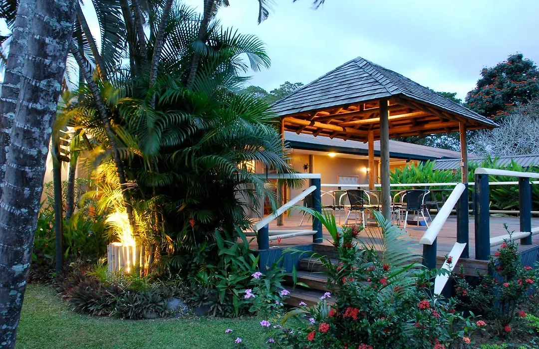 Tanoa Skylodge Hotel-1