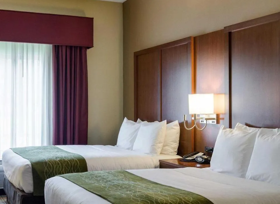 Comfort Suites-1