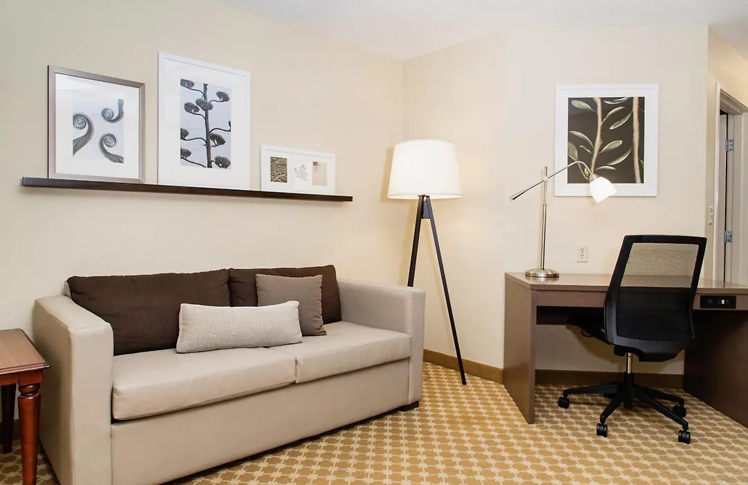 Country Inn & Suites By Radisson, Milwaukee West Brookfield , Wi-1
