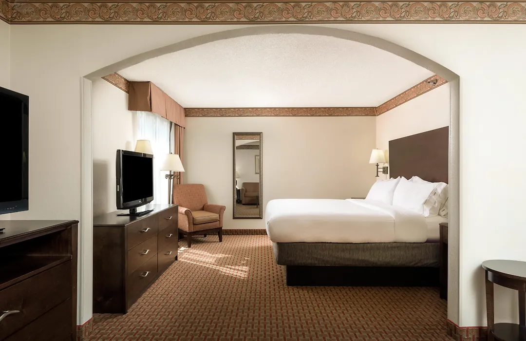 Holiday Inn Express Wilson I-95 By Ihg-1