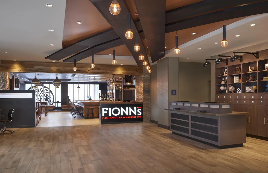 Four Points By Sheraton Toronto Airport East-1