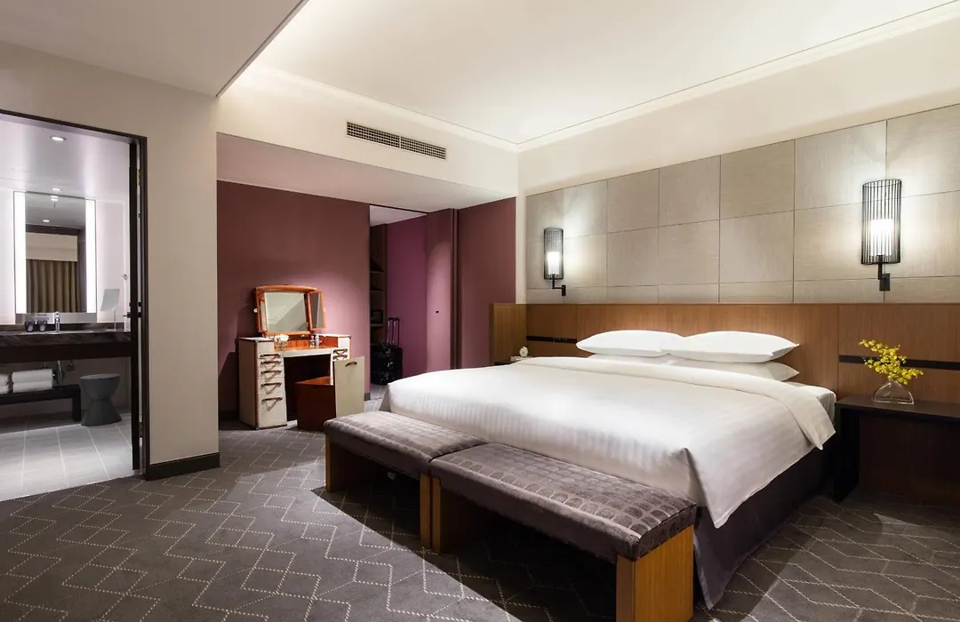Courtyard By Marriott Shin-Osaka Station-1