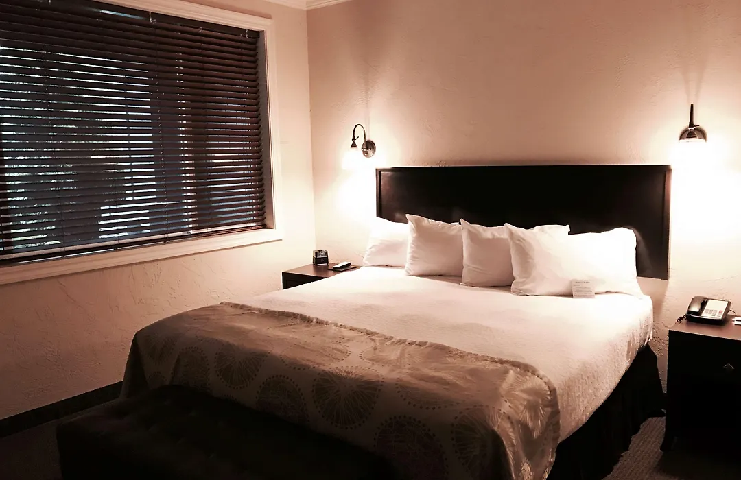 Best Western Wesley Inn & Suites-1