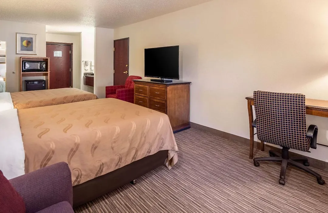 Quality Inn Keystone Near Mount Rushmore-1
