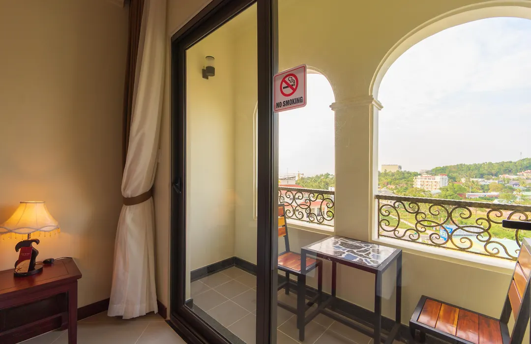 Praha Hotel Phu Quoc-1