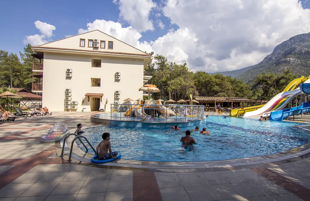 Telmessos Neva Hotel-1