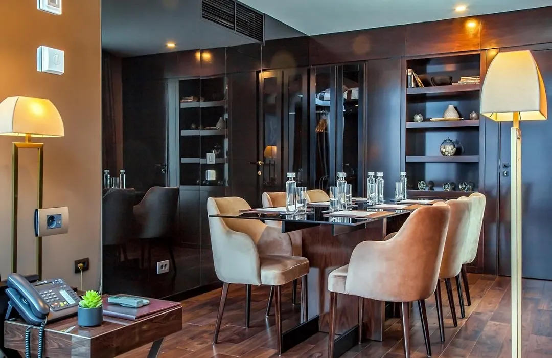 Saint Ten Boutique Hotel, Small Luxury Hotels-1