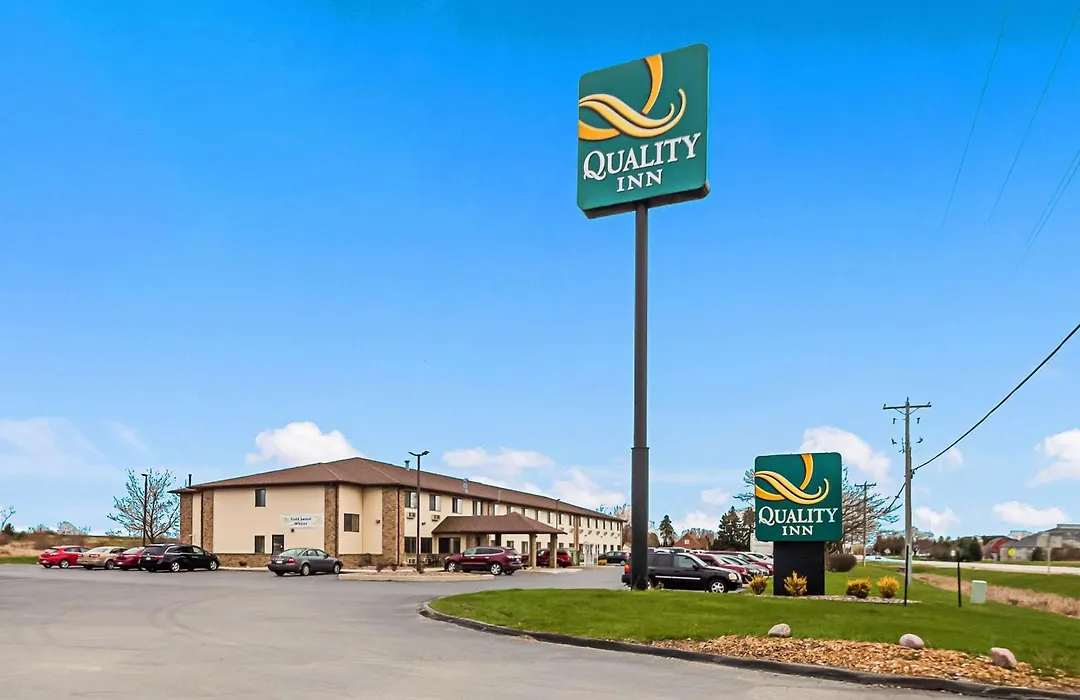 Quality Inn Sheboygan North I-43-1
