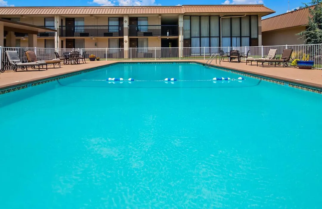 Best Western Tulsa Airport-1