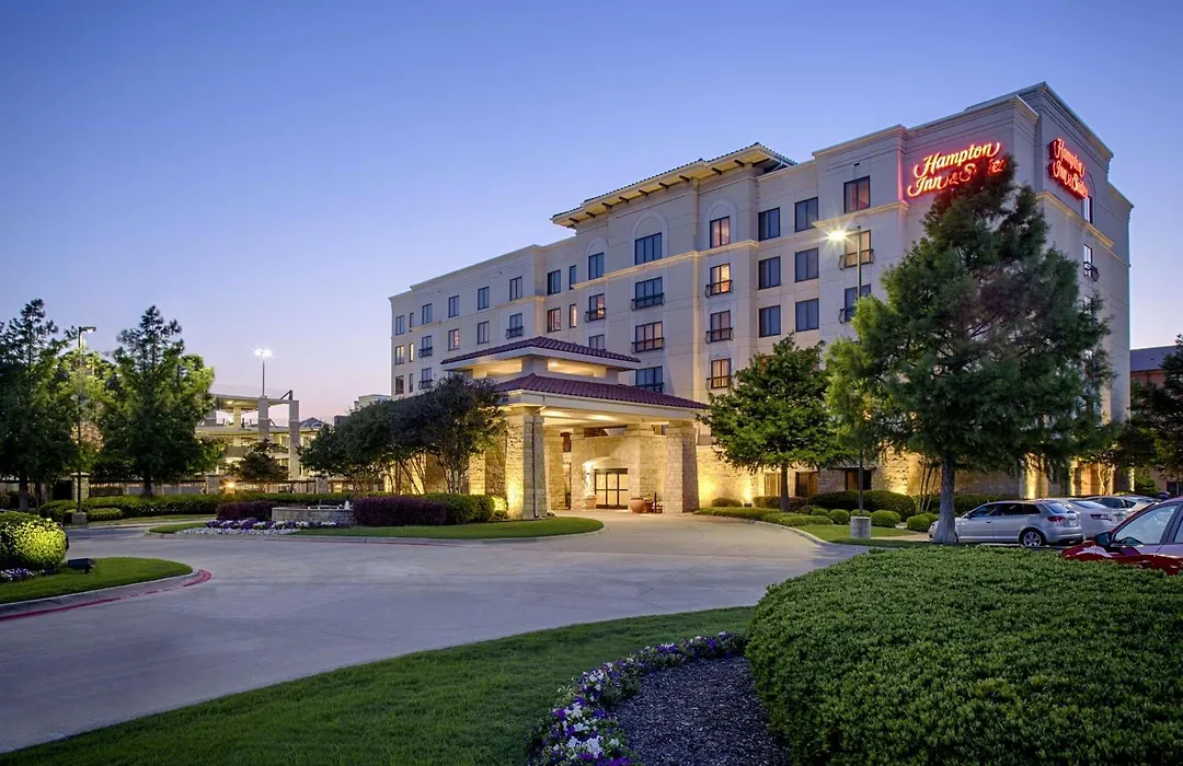Hampton Inn & Suites Legacy Park-Frisco-1