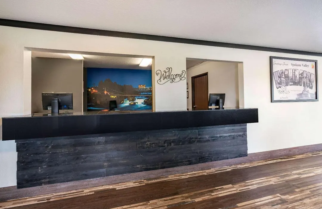 Super 8 By Wyndham Spokane Valley-1