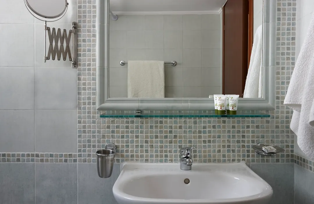 Anassa Mare Villas & Residences By Ghh-1