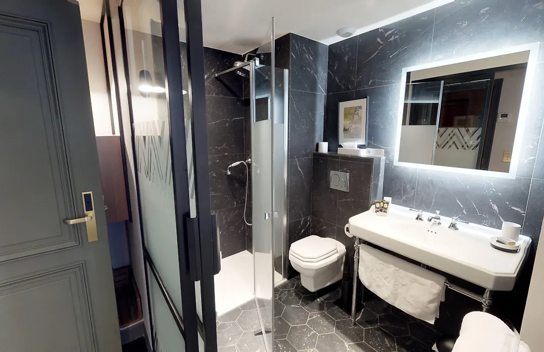 Mom'Art Hotel-1