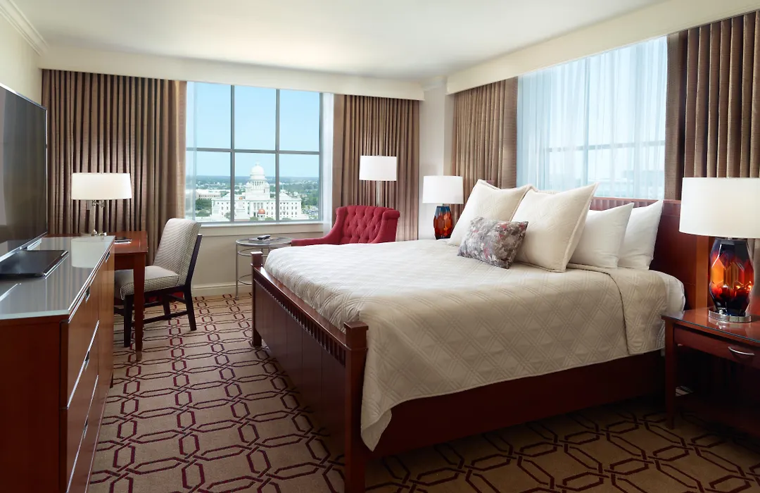 Omni Providence-1