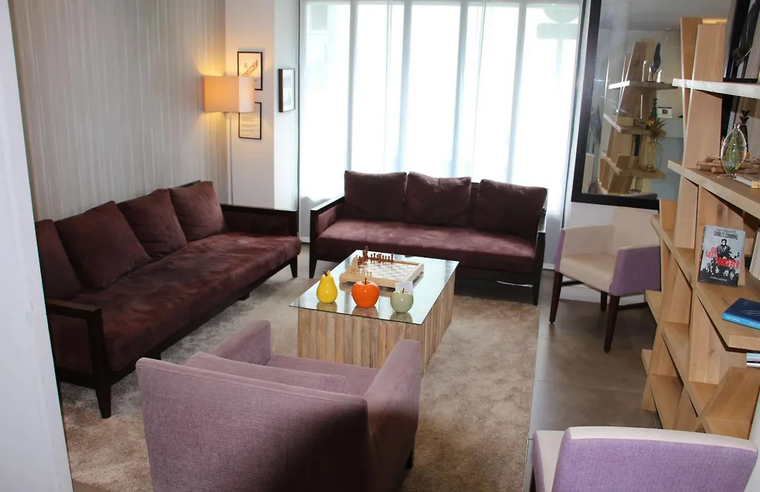 Best Western Rives de Paris La Defense-1
