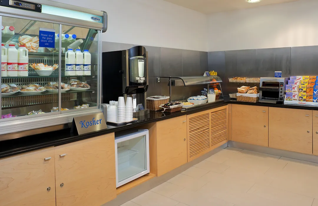Holiday Inn Express London Golders Green, An Ihg Hotel-1