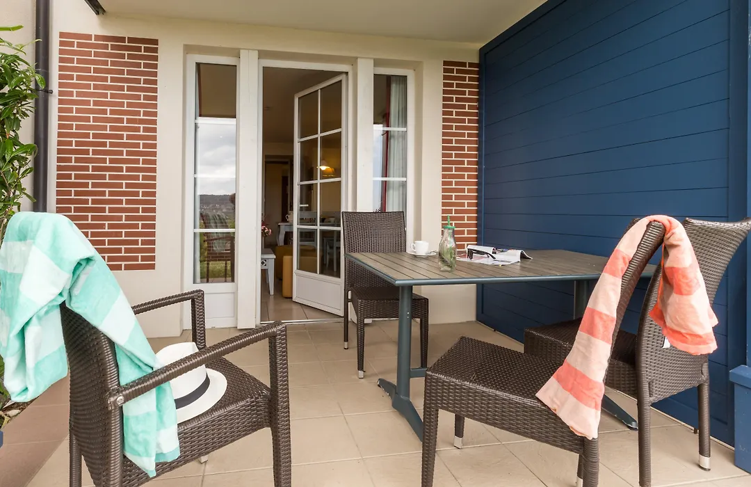 Pierre & Vacances Premium Residence & Spa Houlgate-1