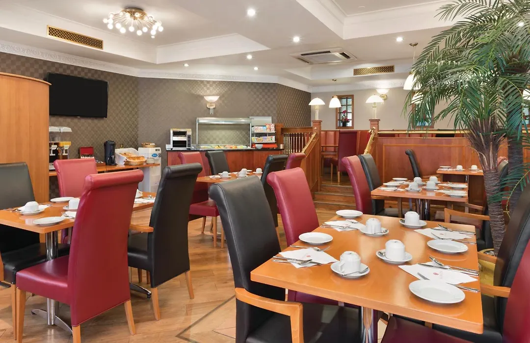 Savera Hotel South Ruislip-1