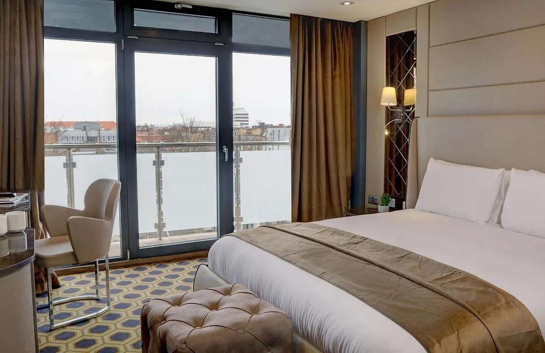 Putney Hotel-1