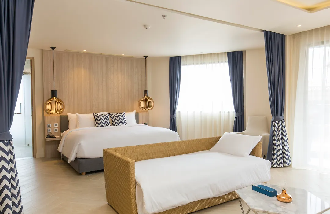 The Sis Kata Resort - Adult Only-1