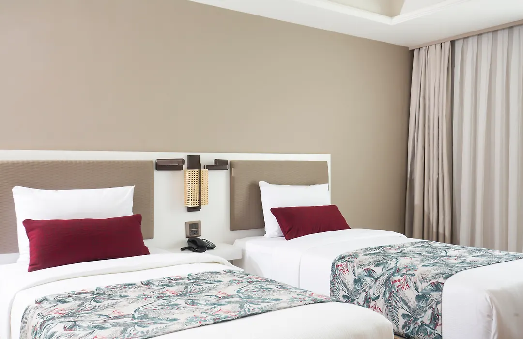 Woovo Phuket Patong - By Swandor-1