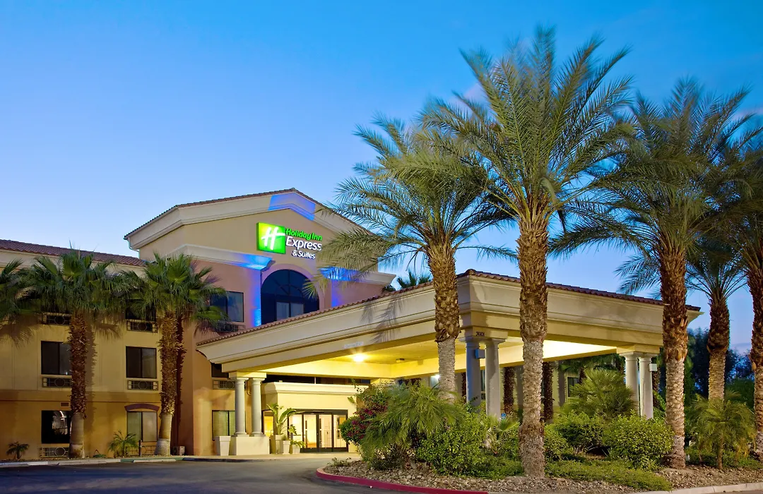 Hampton Inn & Suites Cathedral City-1