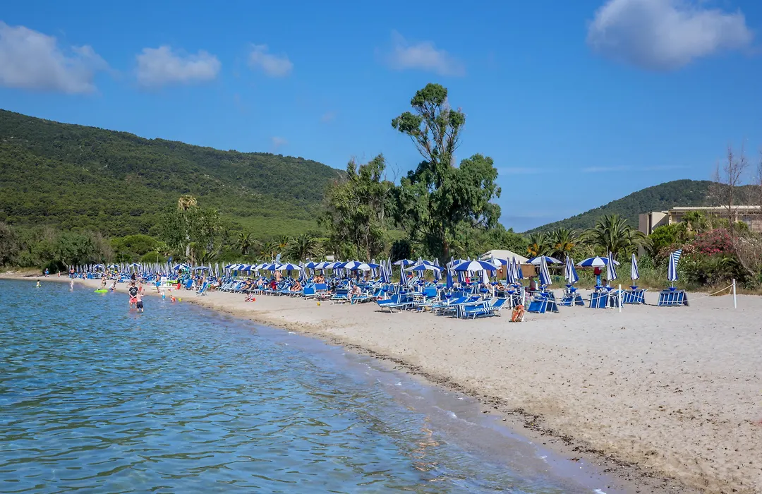 Hotel Baia Di Conte Club & Resort-1