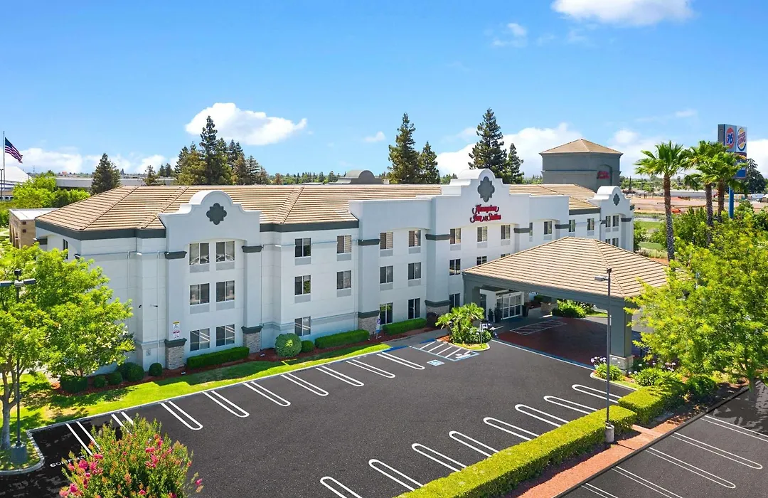 Hampton Inn & Suites Modesto - Salida-1