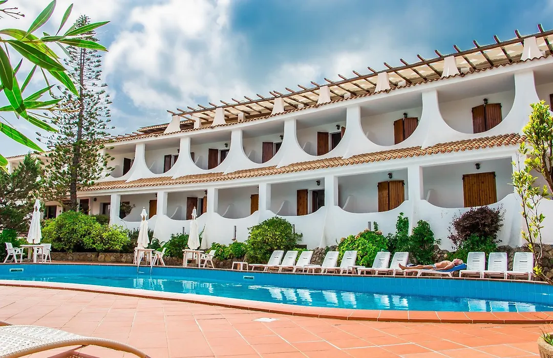Hotel Punta Est-1