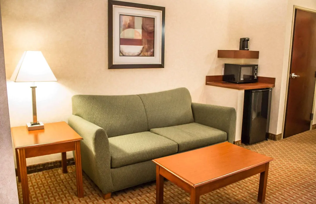 Comfort Inn & Suites Kent - University Area-1