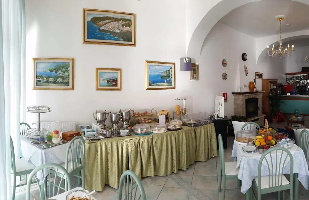 Hotel La Perla-1