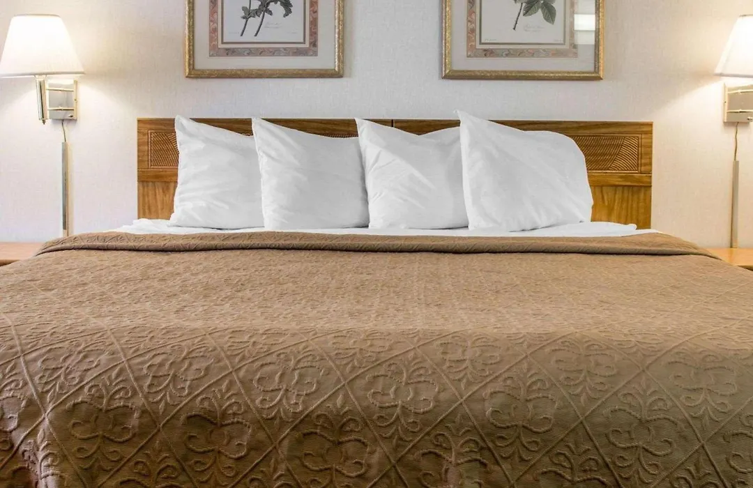Quality Inn Hudsonville South-1
