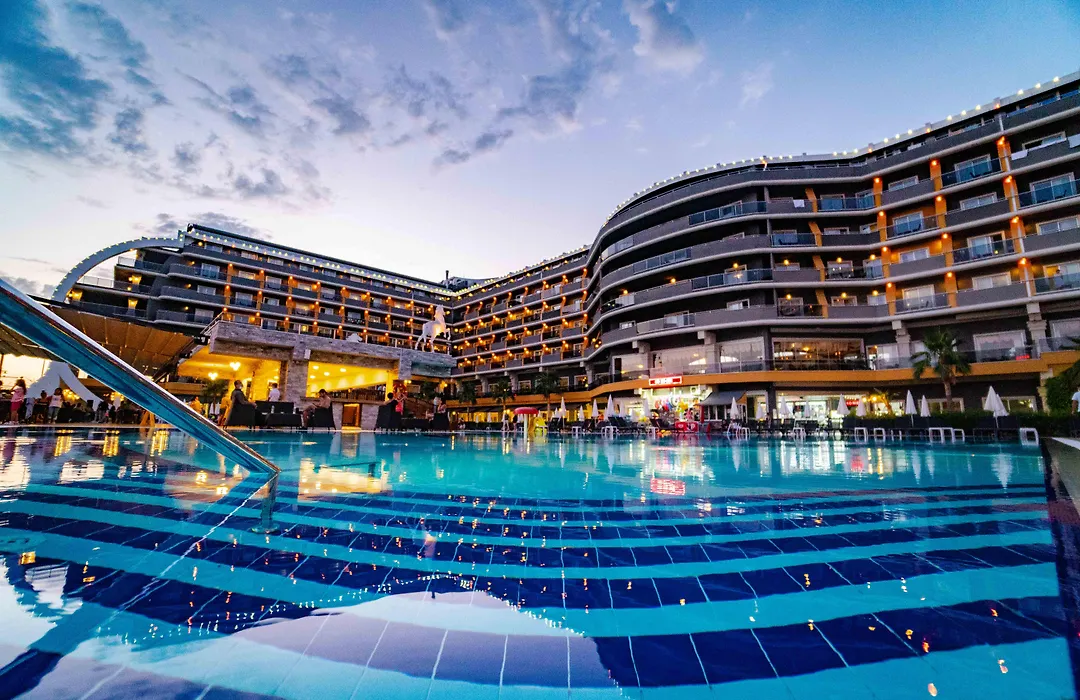 Senza The Inn Resort & Spa-1